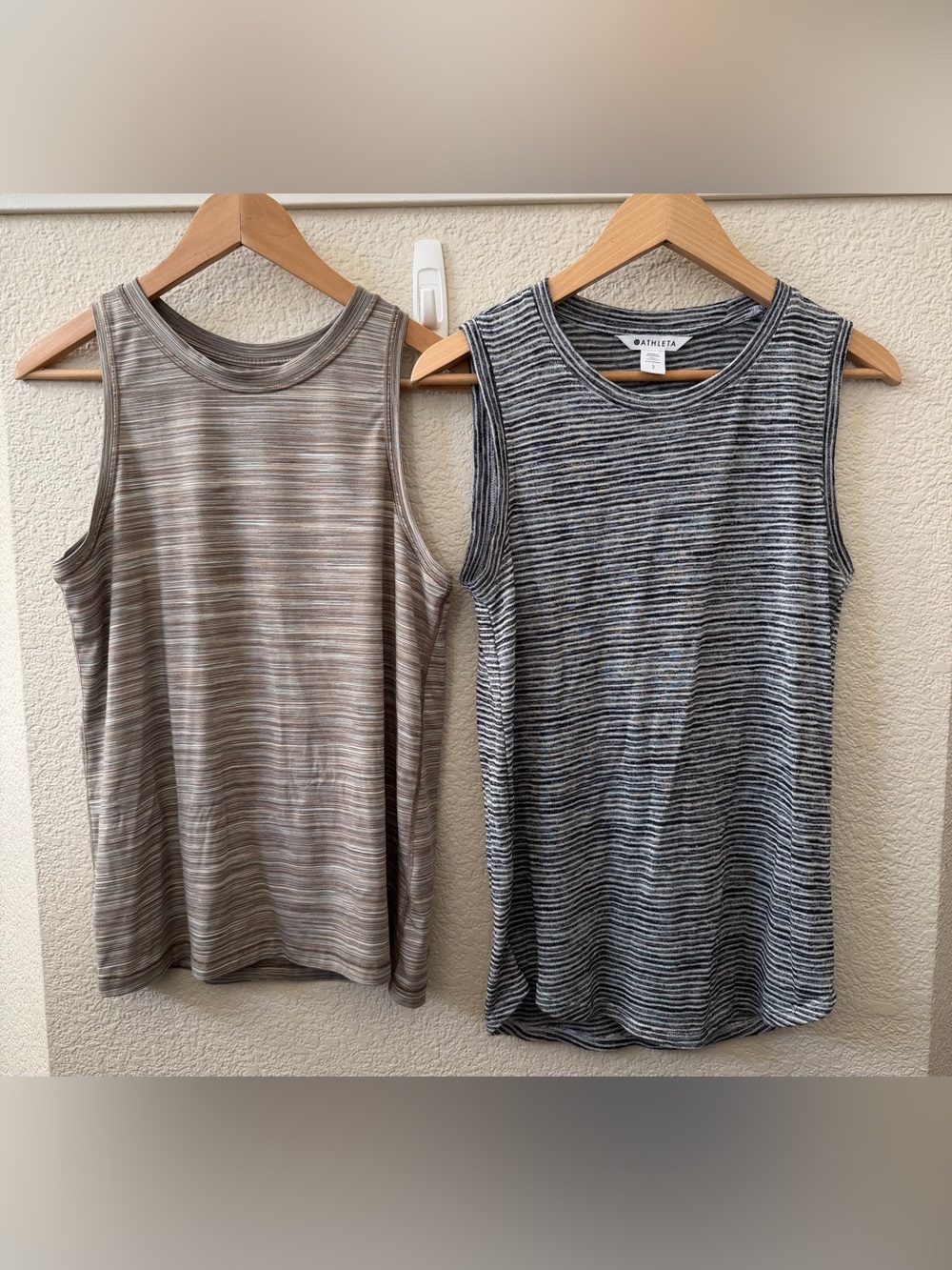 Athleta Small Breezy Tank Navy Stripe & Chi Novelty Spacedye Minimalist Bundle